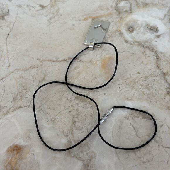 Gucci 925 Sterling Silver Aries Dog Tag Leather Cord Unisex Necklace - Picture 5 of 6